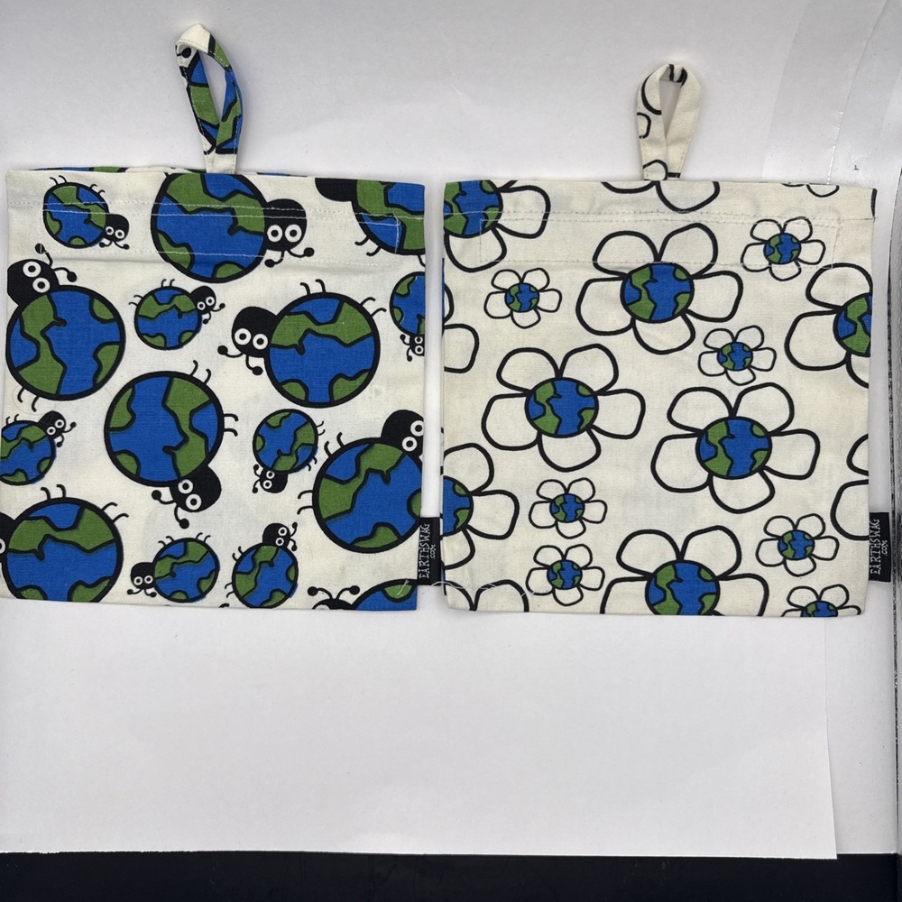 Reusable Snack Bags Set Of 2 Cloth‎ Earth Flower Insect Designs